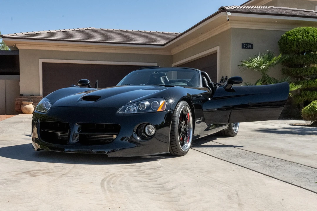 2005 Dodge Viper 3rd Gen - Image 18 of 31