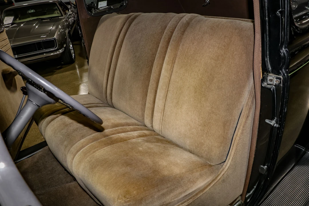 1935 Ford Model 48 & 68 - Image 6 of 11