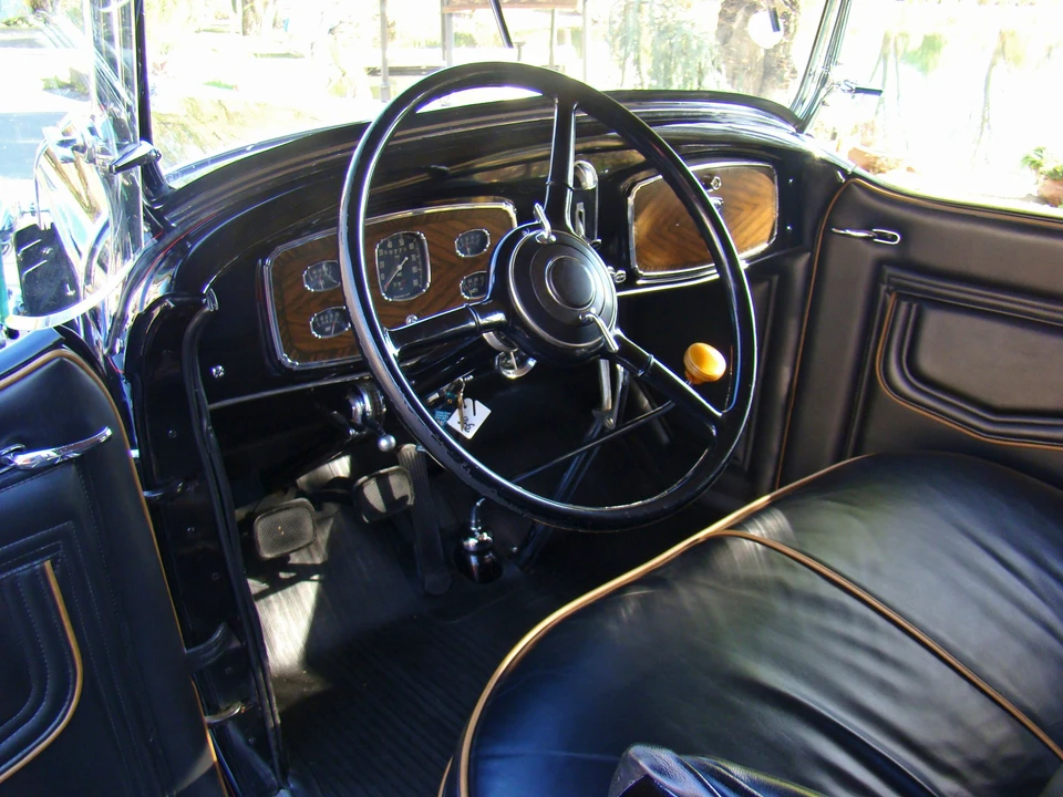 1932 Buick Super - Image 2 of 10
