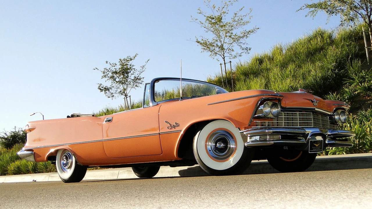 1957 Chrysler Imperial 2nd Gen - Image 10 of 15