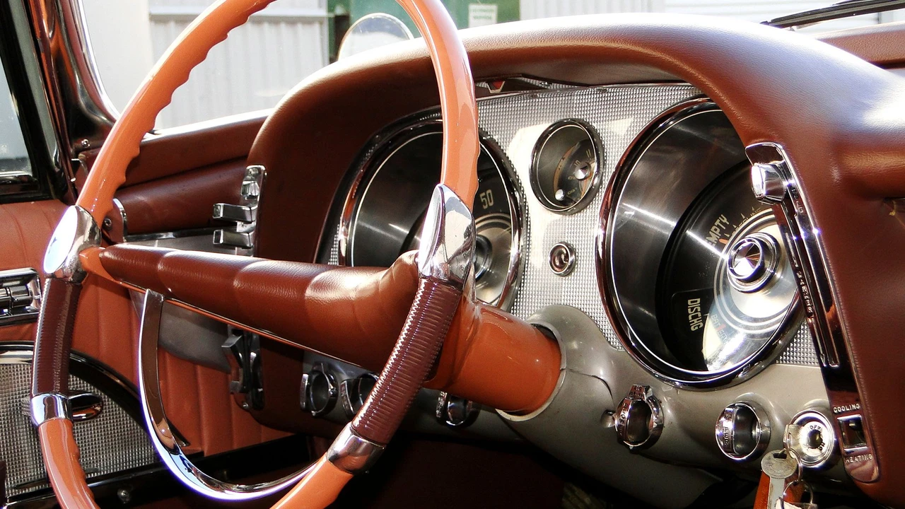 1957 Chrysler Imperial 2nd Gen - Image 13 of 15