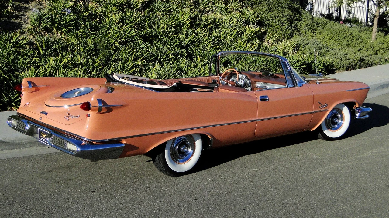 1957 Chrysler Imperial 2nd Gen - Image 11 of 15