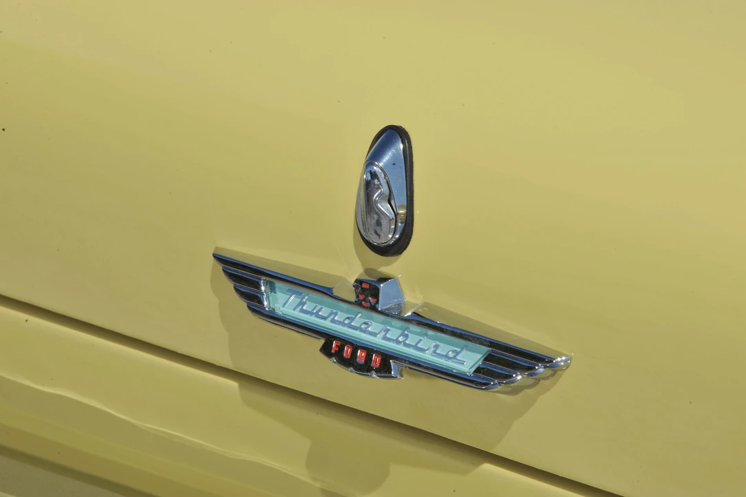 1957 Ford Thunderbird 1st Gen - Image 7 of 17