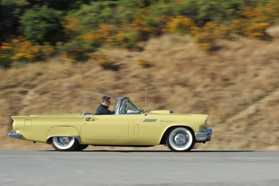 1957 Ford Thunderbird 1st Gen - Image 10 of 17