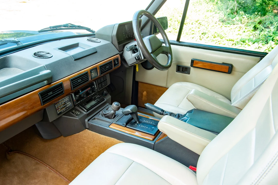 1995 Land Rover Range Rover Classic - Image 7 of 27