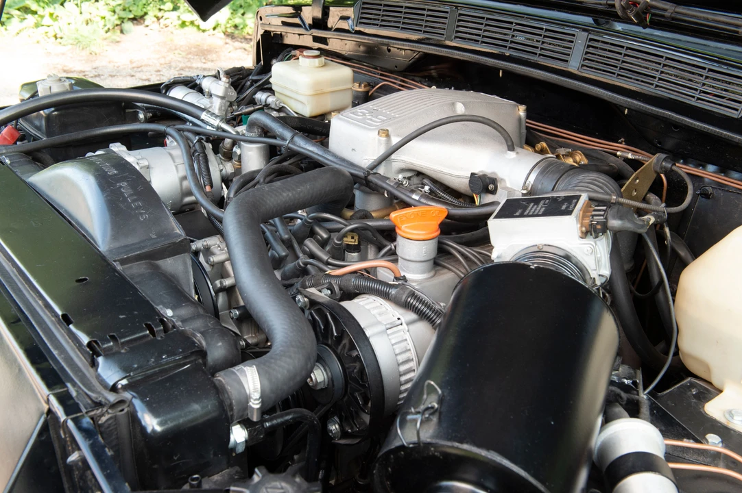 1995 Land Rover Range Rover Classic - Image 10 of 27