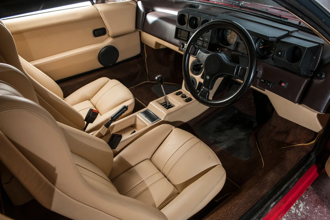 1983 Lamborghini Jalpa - Image 9 of 24