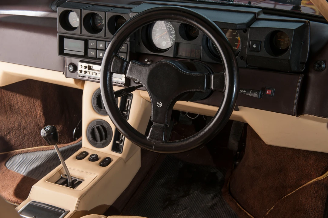 1983 Lamborghini Jalpa - Image 8 of 24