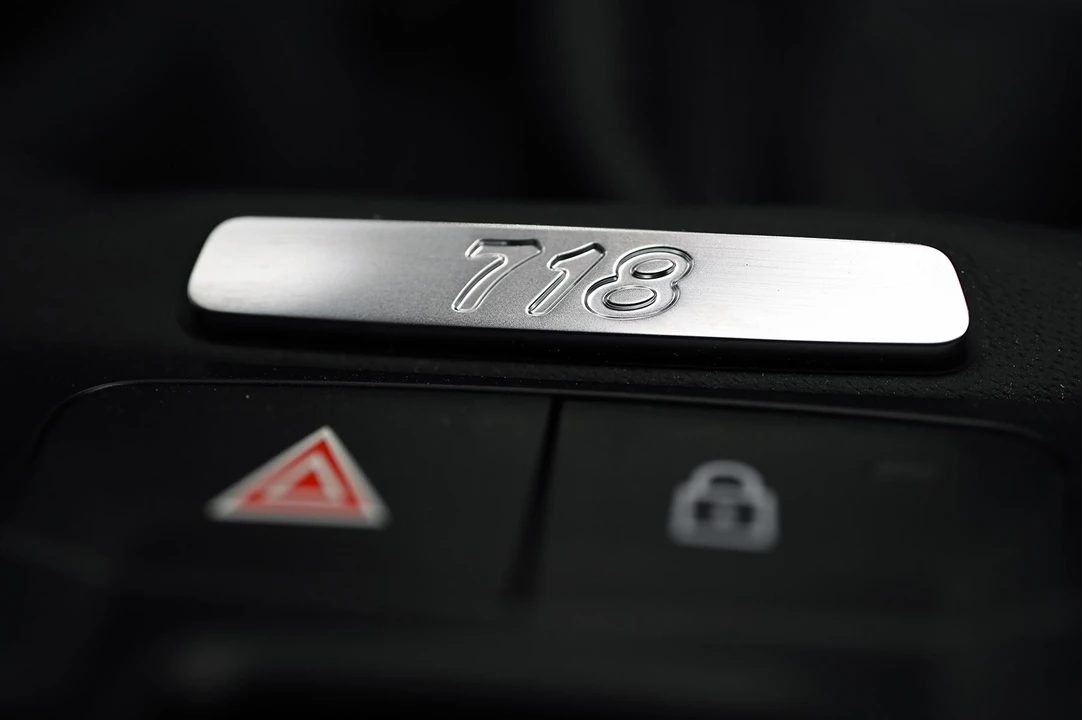 2021 Porsche 718 Boxster Spyder - Image 15 of 25