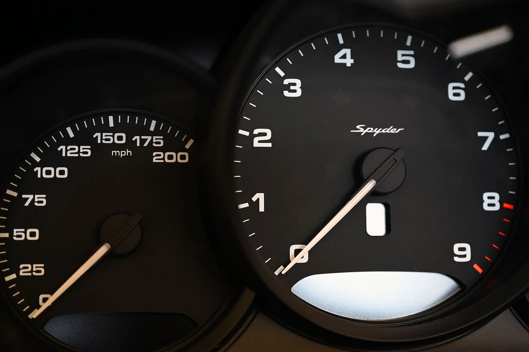 2021 Porsche 718 Boxster Spyder - Image 18 of 25