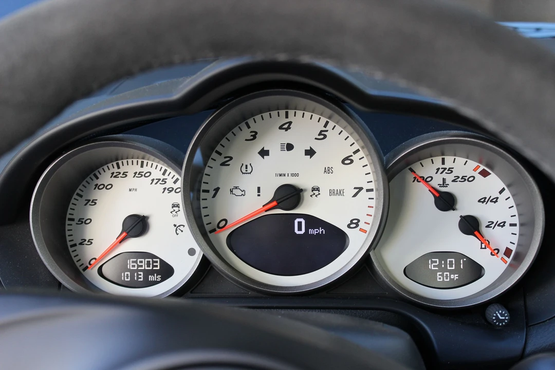 2011 Porsche 987 Cayman S - Image 14 of 20