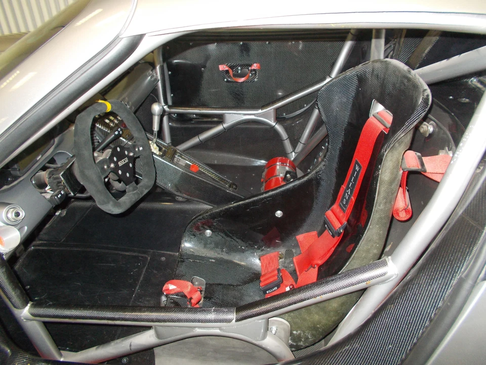 2005 Porsche Carrera GT - Image 4 of 6
