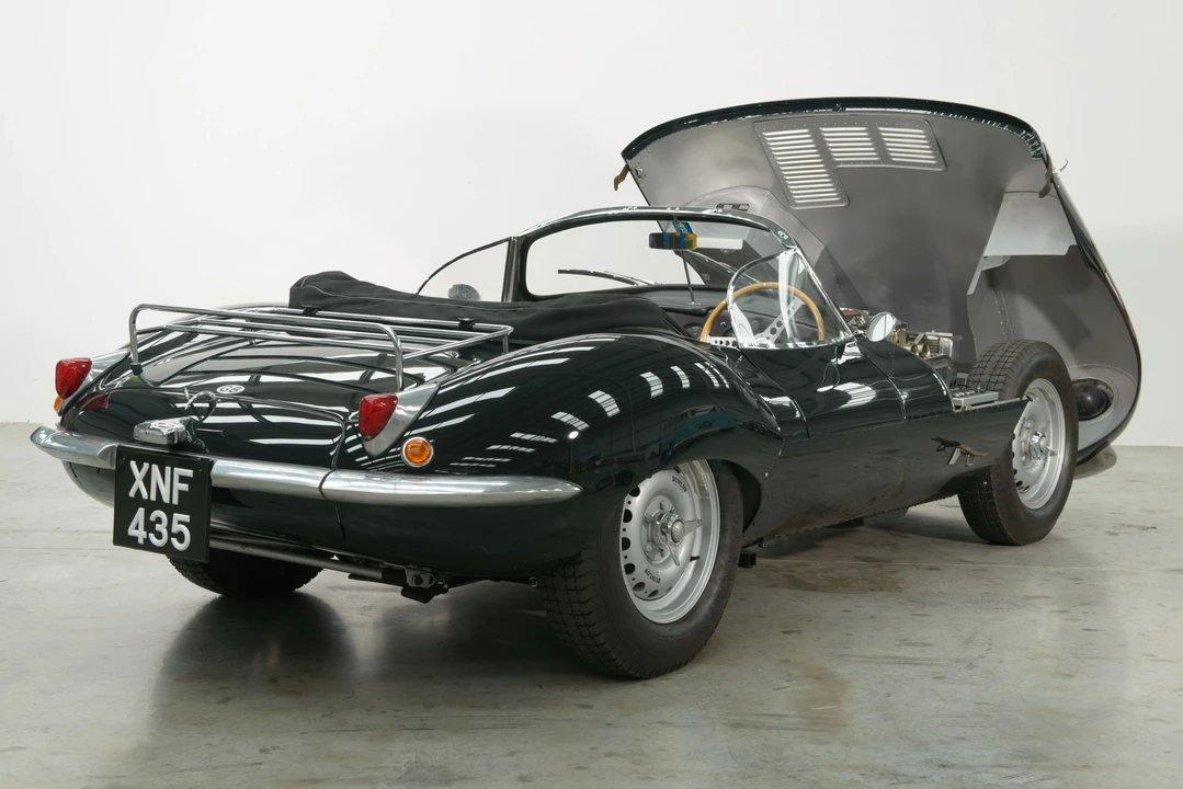 1988 Jaguar Replica - Image 20 of 31
