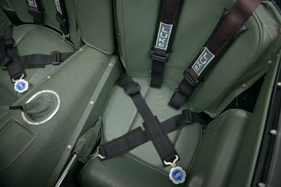 1988 Jaguar Replica - Image 8 of 31