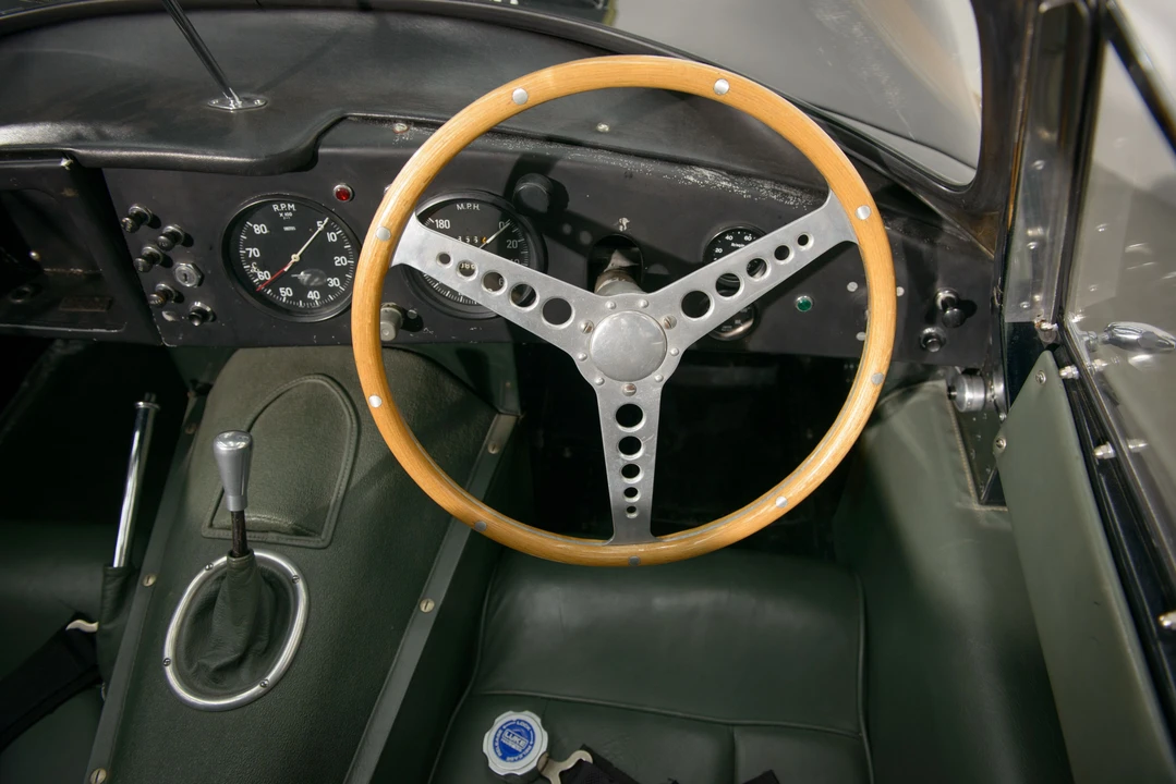 1988 Jaguar Replica - Image 12 of 31