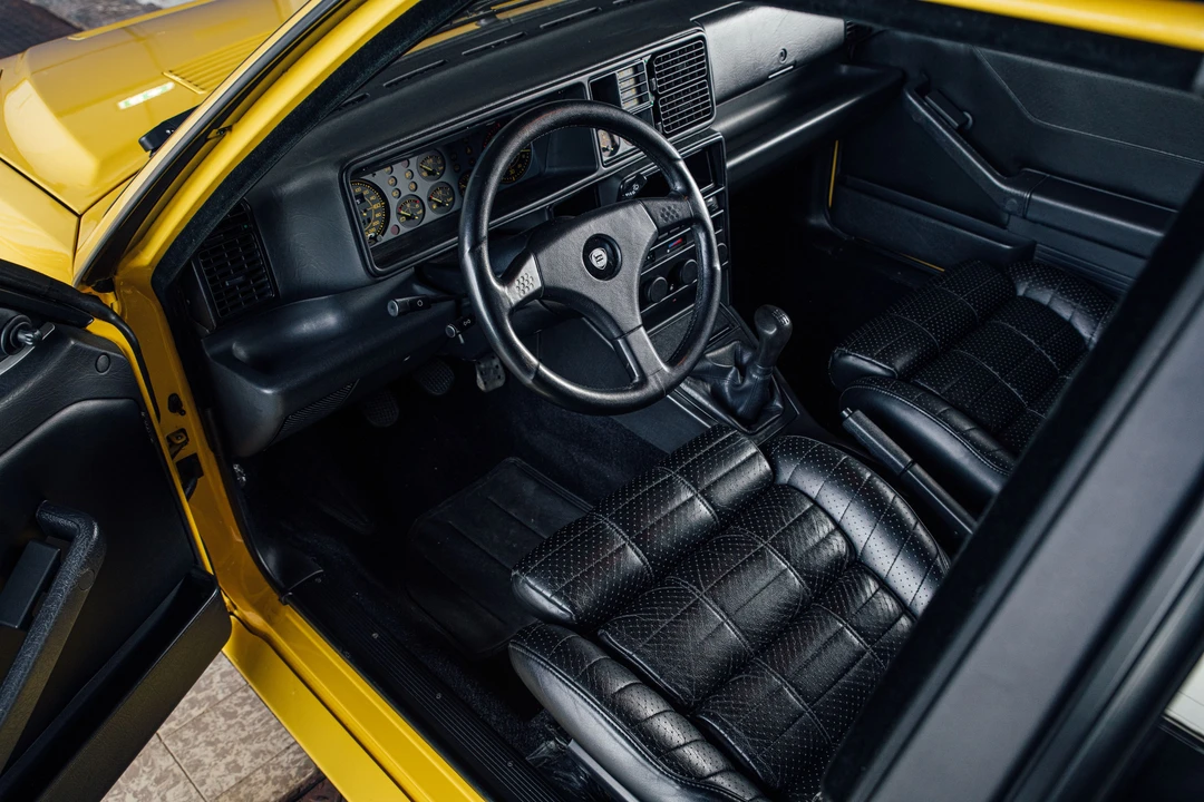 1992 Lancia Delta 1st Gen - Image 14 of 31