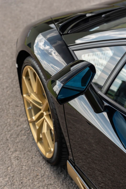 2016 Lamborghini Aventador LP700-4 - Image 21 of 31