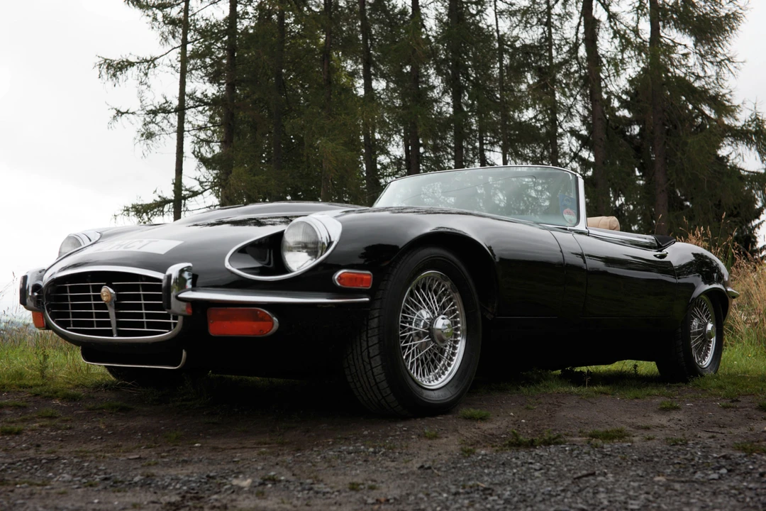 1974 Jaguar E-Type Series 3 V12 - Image 2 of 25