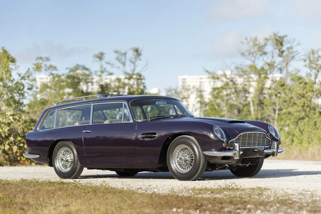 1965 Aston Martin DB6 Vantage - Image 9 of 15