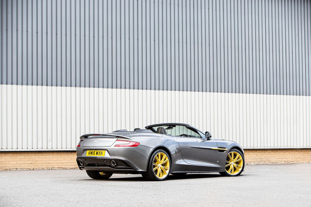 2015 Aston Martin Vanquish 2nd Gen - Image 13 of 31
