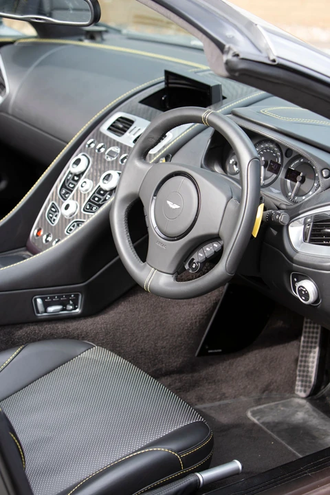 2015 Aston Martin Vanquish 2nd Gen - Image 8 of 31