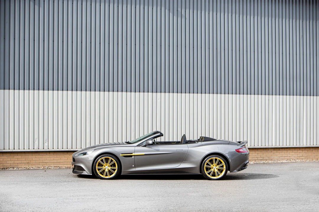 2015 Aston Martin Vanquish 2nd Gen - Image 22 of 31