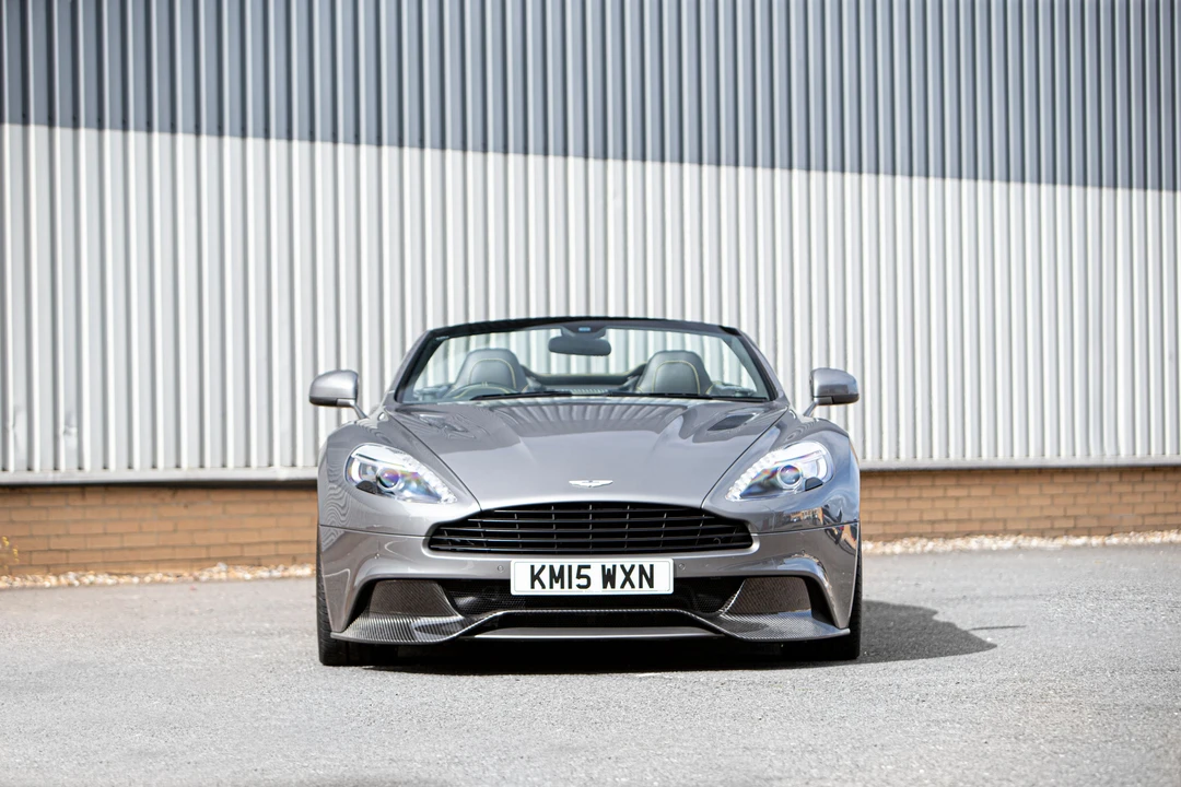 2015 Aston Martin Vanquish 2nd Gen - Image 17 of 31