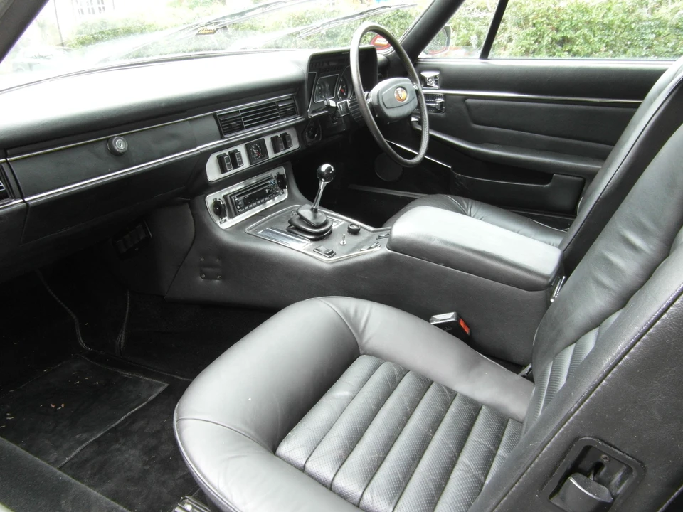 1976 Jaguar XJS Pre-Facelift V12 - Image 3 of 6