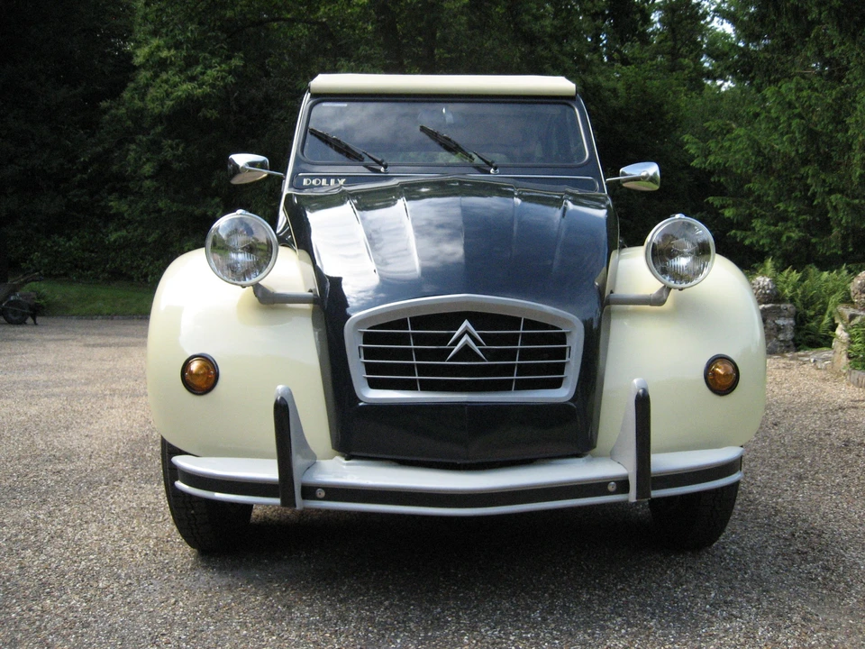 1987 Citroen 2CV - Image 14 of 16