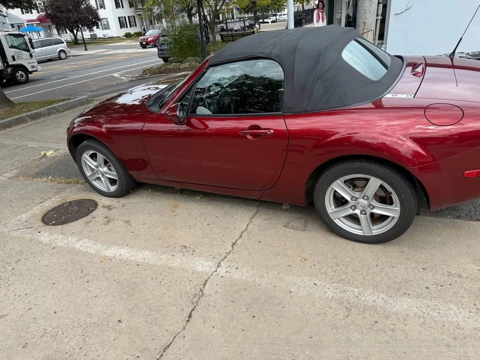 2006 Mazda NC MX-5 Miata - Image 4 of 10