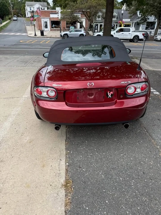 2006 Mazda NC MX-5 Miata - Image 5 of 10