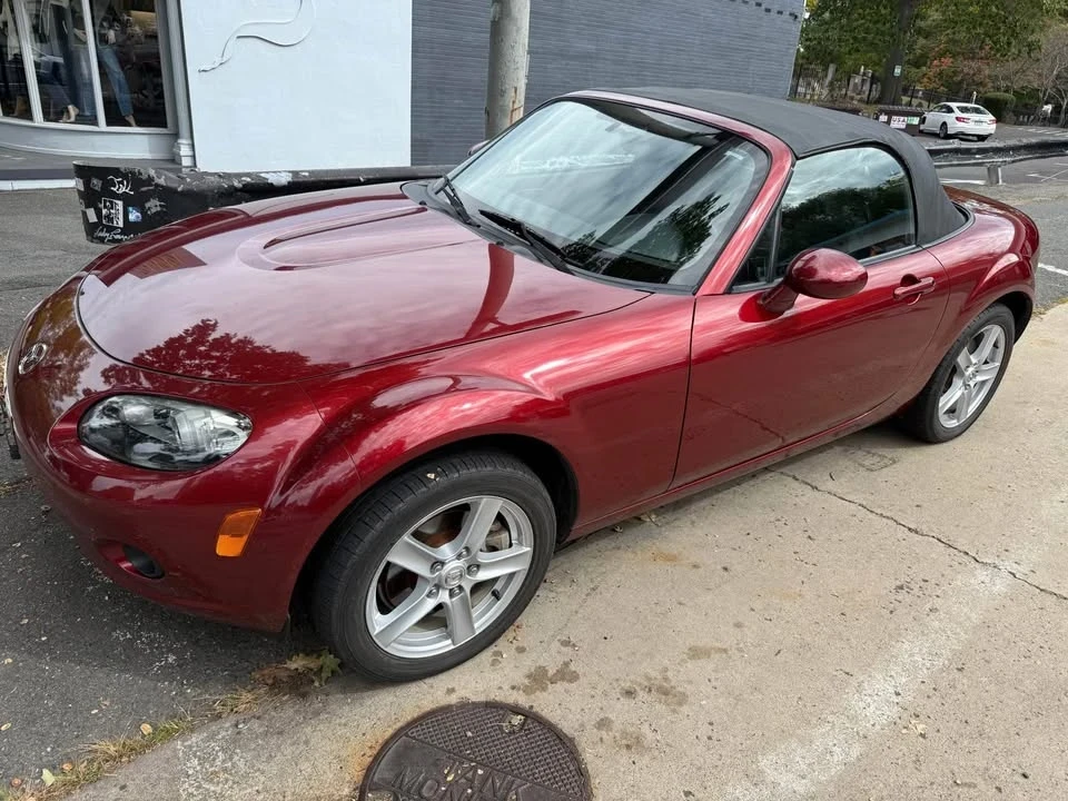 2006 Mazda NC MX-5 Miata - Image 3 of 10