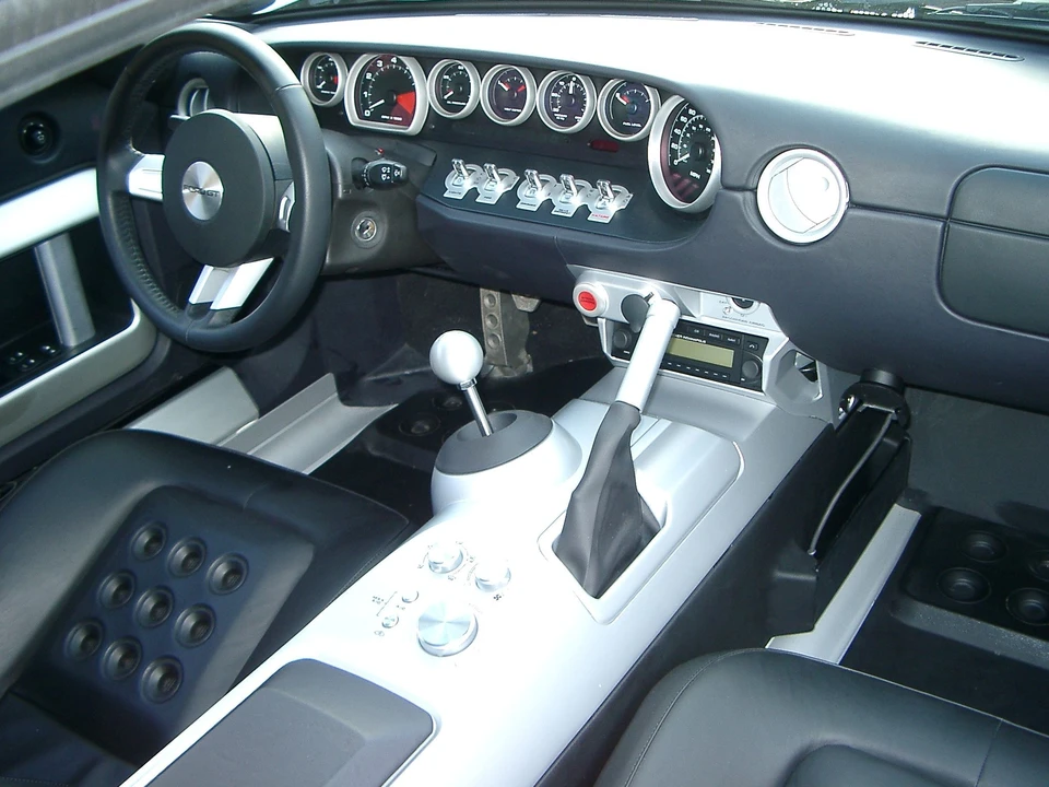 2016 Ford GT 1st Gen - Image 3 of 3