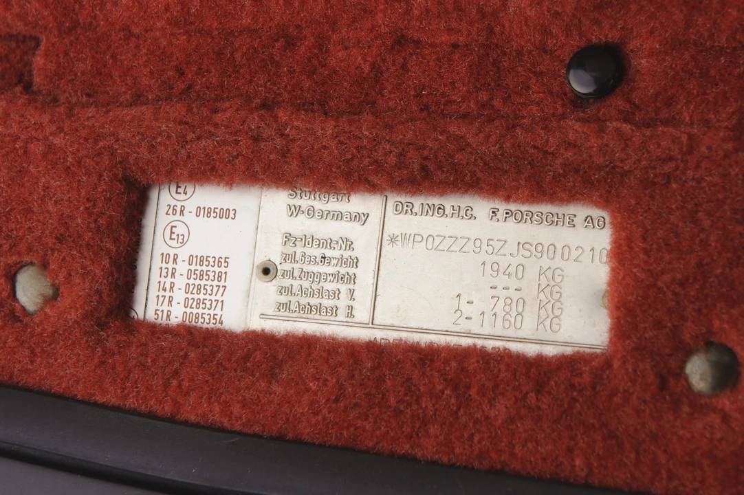 1988 Porsche 959 - Image 24 of 31