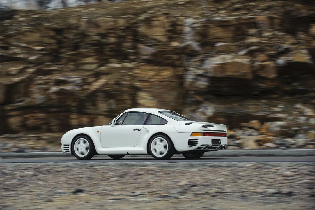 1988 Porsche 959 - Image 28 of 31