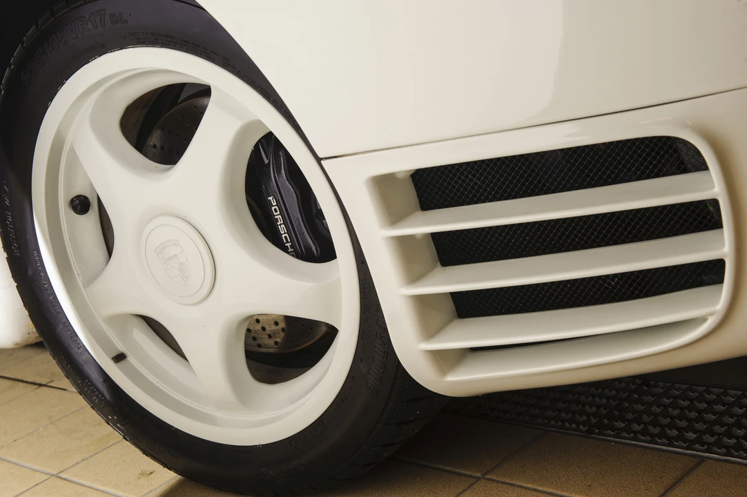 1988 Porsche 959 - Image 19 of 31