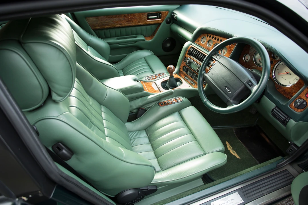 2000 Aston Martin Virage & V8 & Vantage - Image 19 of 31