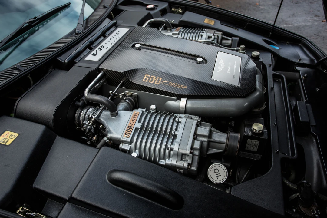 2000 Aston Martin Virage & V8 & Vantage - Image 15 of 31