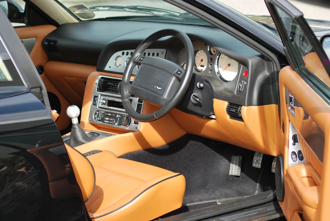 2000 Aston Martin Vantage (1993-2000) - Image 5 of 9
