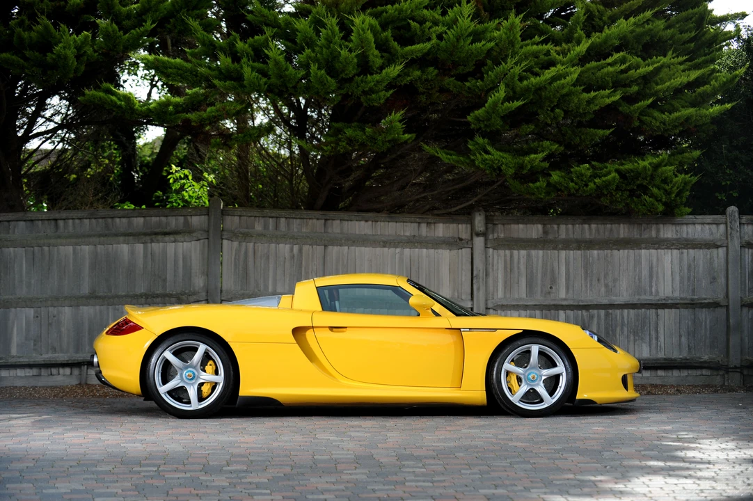 2005 Porsche Carrera GT - Image 6 of 31