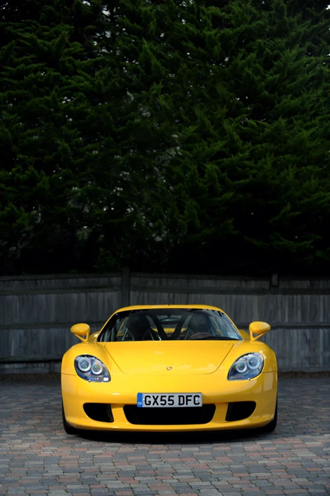 2005 Porsche Carrera GT - Image 12 of 31