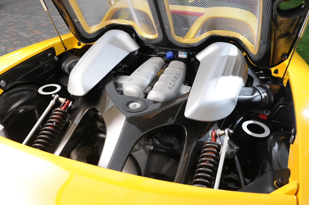 2005 Porsche Carrera GT - Image 24 of 31