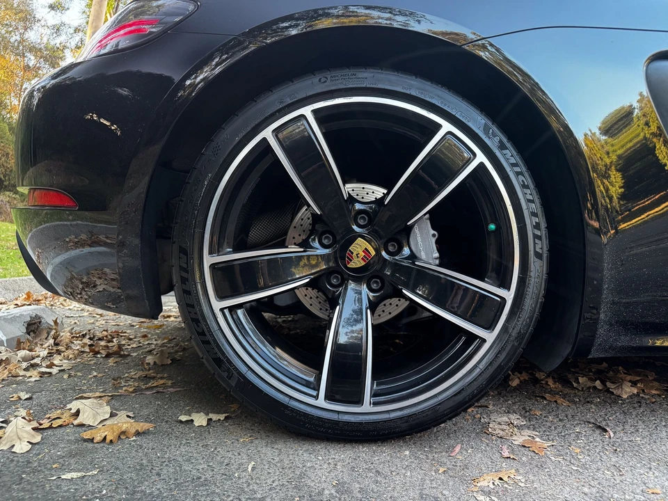 2018 Porsche 718 Cayman - Image 7 of 11