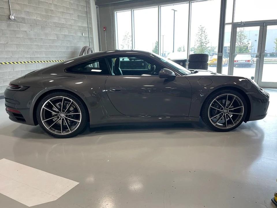 2020 Porsche 992 Carrera 4 - Image 7 of 20