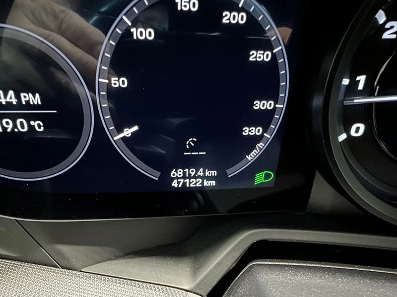 2020 Porsche 992 Carrera 4 - Image 16 of 20