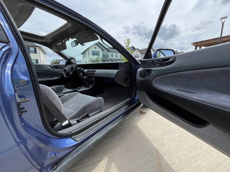 1992 Honda Prelude 4th Gen - Image 14 of 24