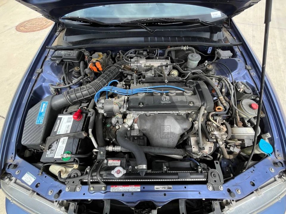 1992 Honda Prelude 4th Gen - Image 17 of 24