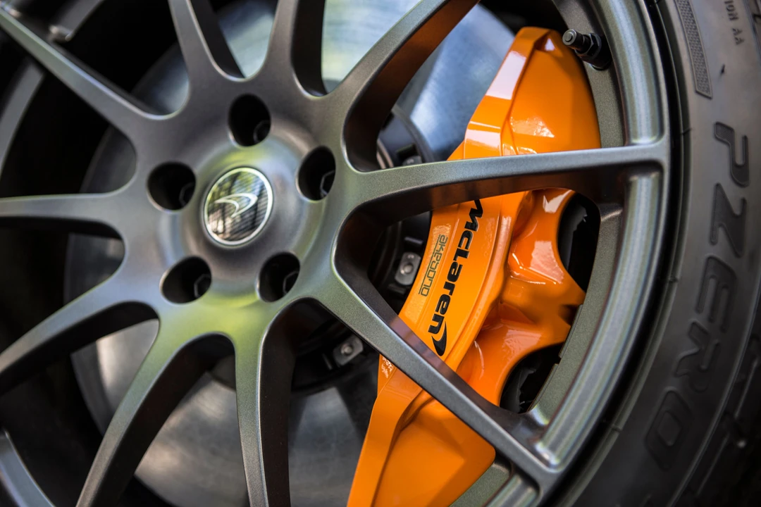 2012 McLaren MP4-12C - Image 26 of 26
