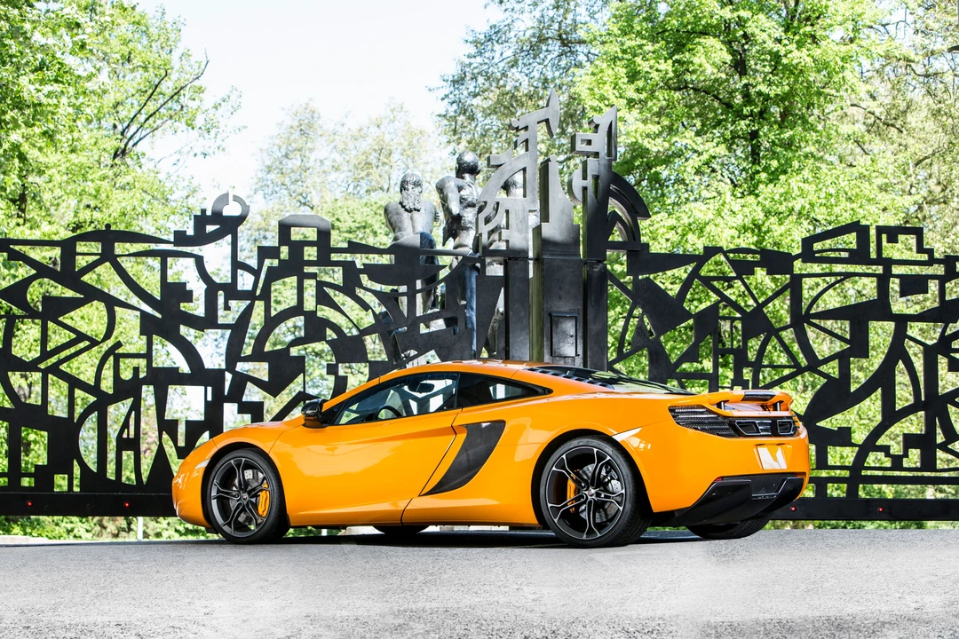 2012 McLaren MP4-12C - Image 12 of 26