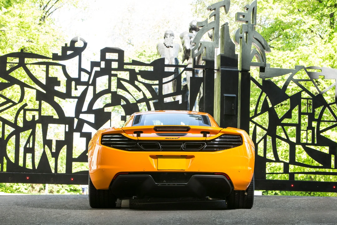 2012 McLaren MP4-12C - Image 3 of 26